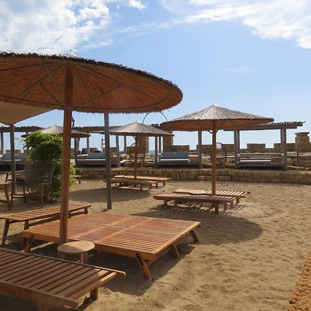 Private Apartment In Saint Elena سينتس قسطنطين وهيلينا المظهر الخارجي الصورة